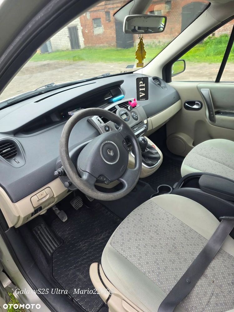 Renault Scenic - 7