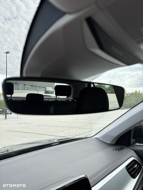 Volkswagen T-Roc 1.5 TSI Life DSG - 11