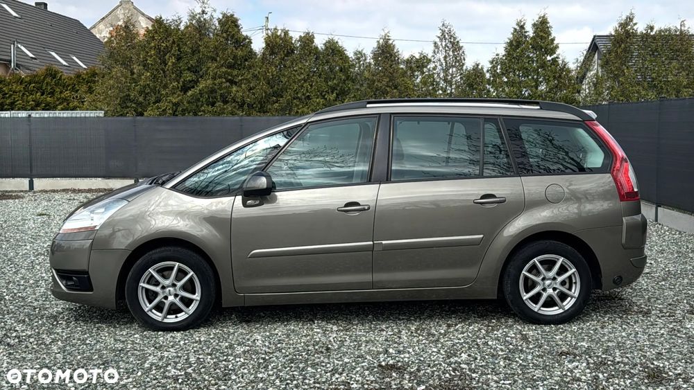 Citroën C4 Grand Picasso 1.8 16V Advance - 5
