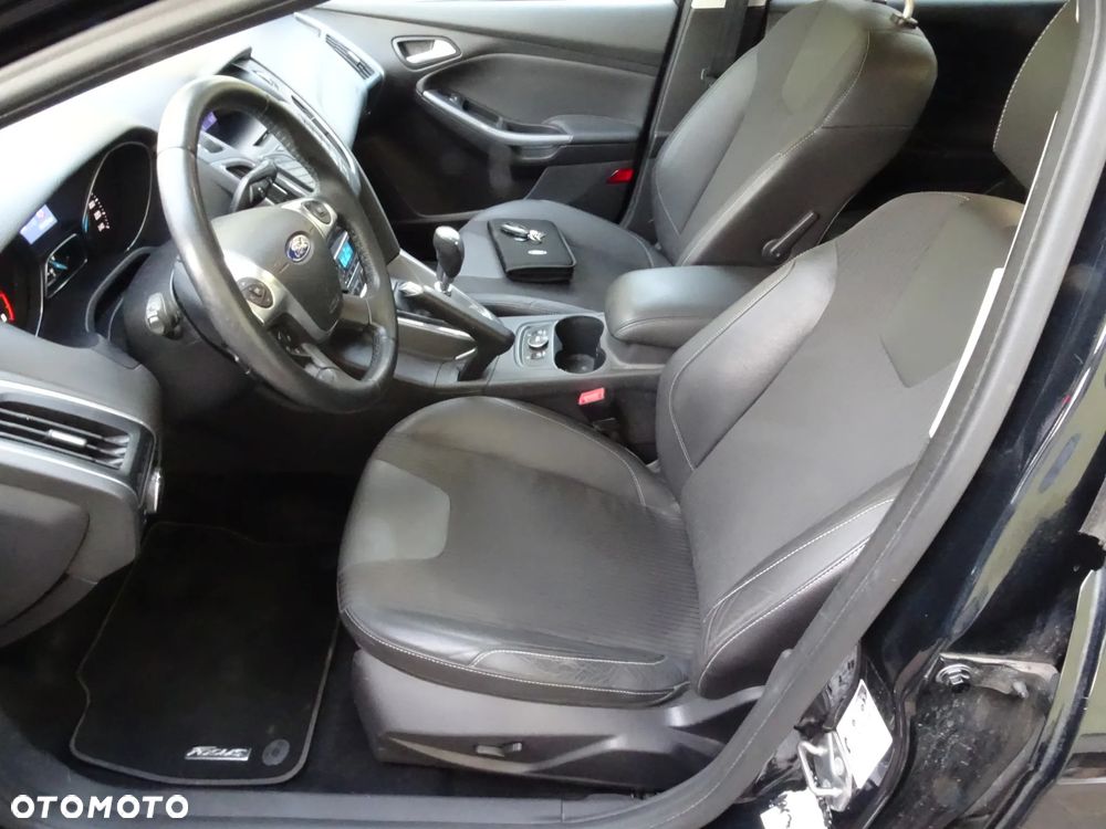 Ford Focus 1.6 EcoBoost Start-Stopp-System Titanium - 12