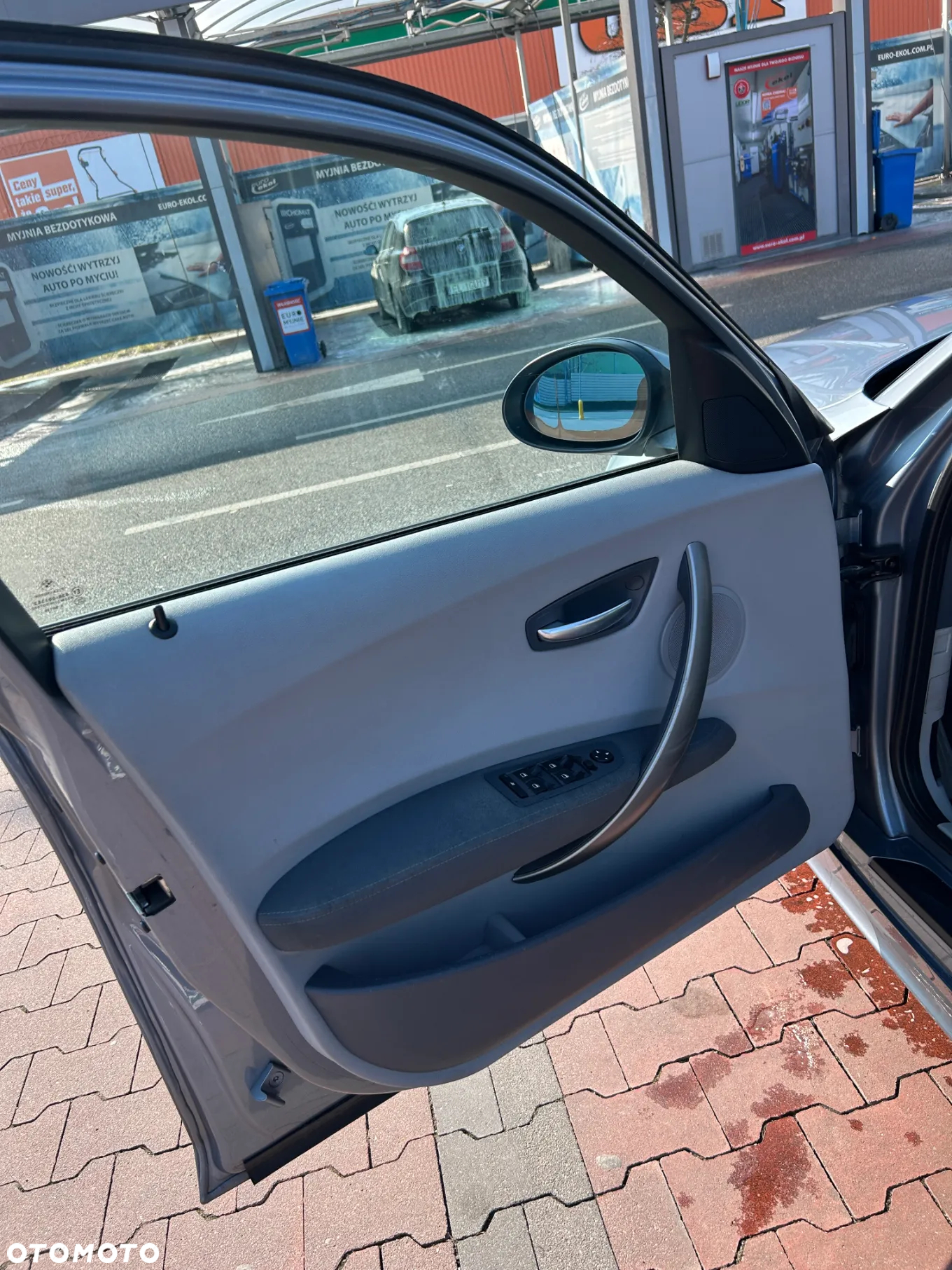 BMW Seria 1 120d - 23