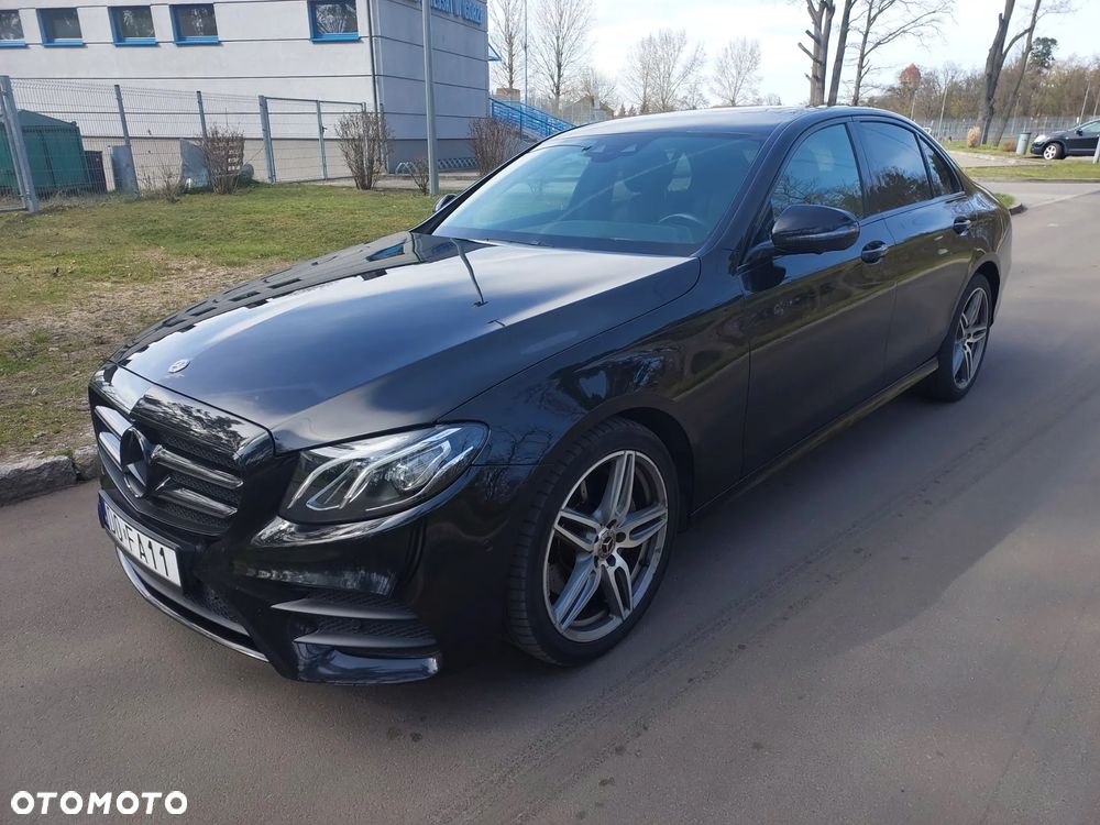 Mercedes-Benz Klasa E 220 d Business Edition 9G-TRONIC - 1