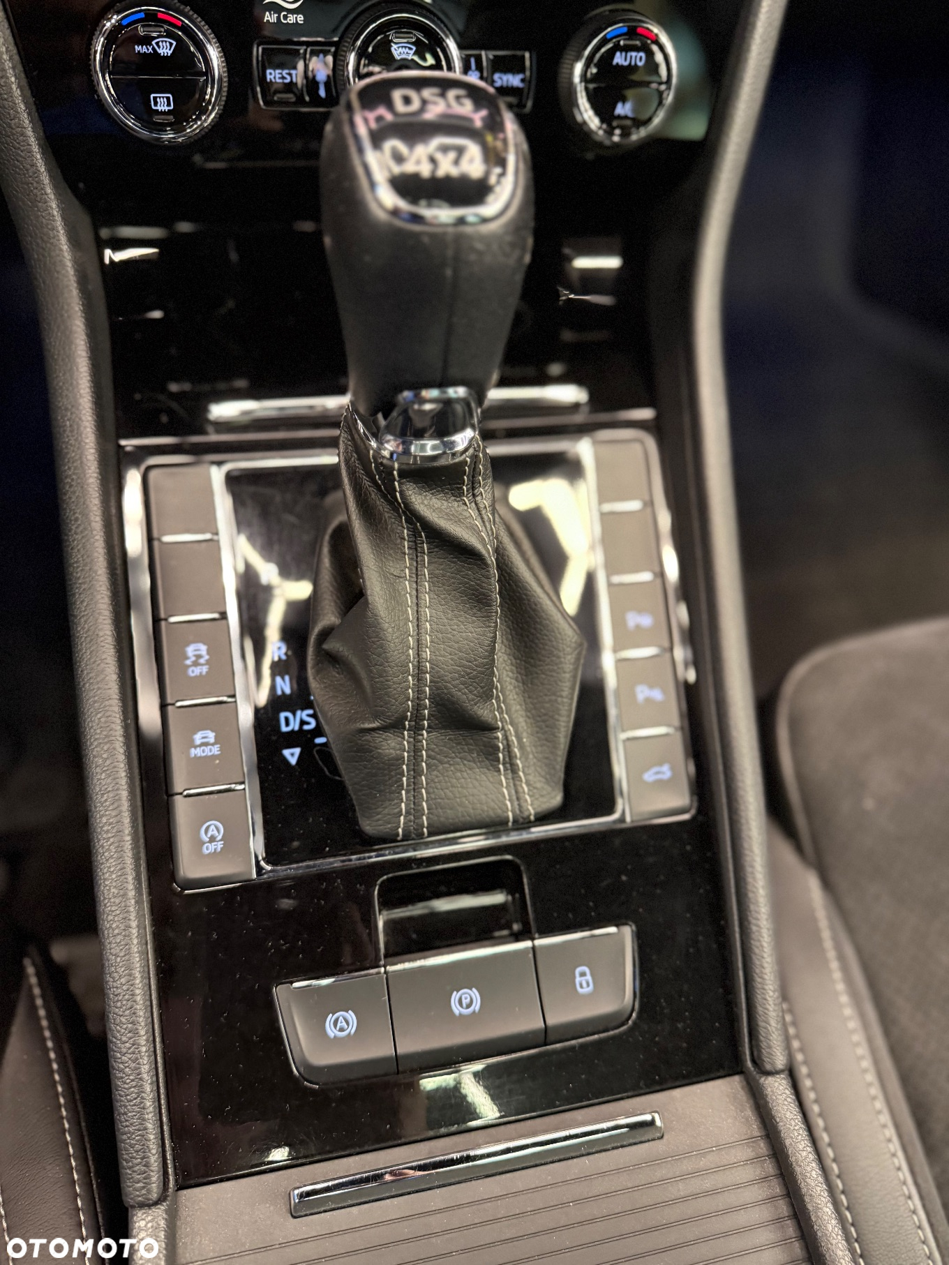 Skoda Superb 2.0 TDI 4x4 Sportline DSG - 10