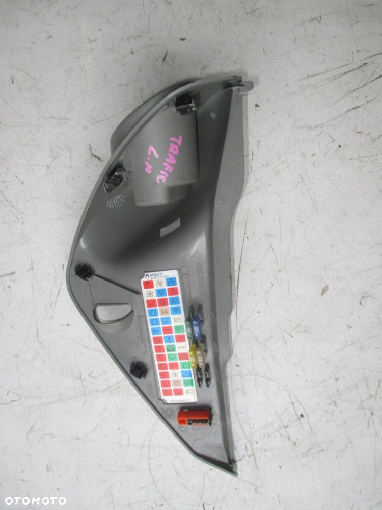 uchwyt na kubki renault trafic ii 06-14 lift - 2