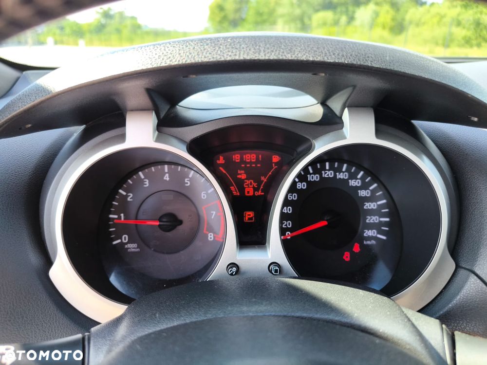 Nissan Juke - 12