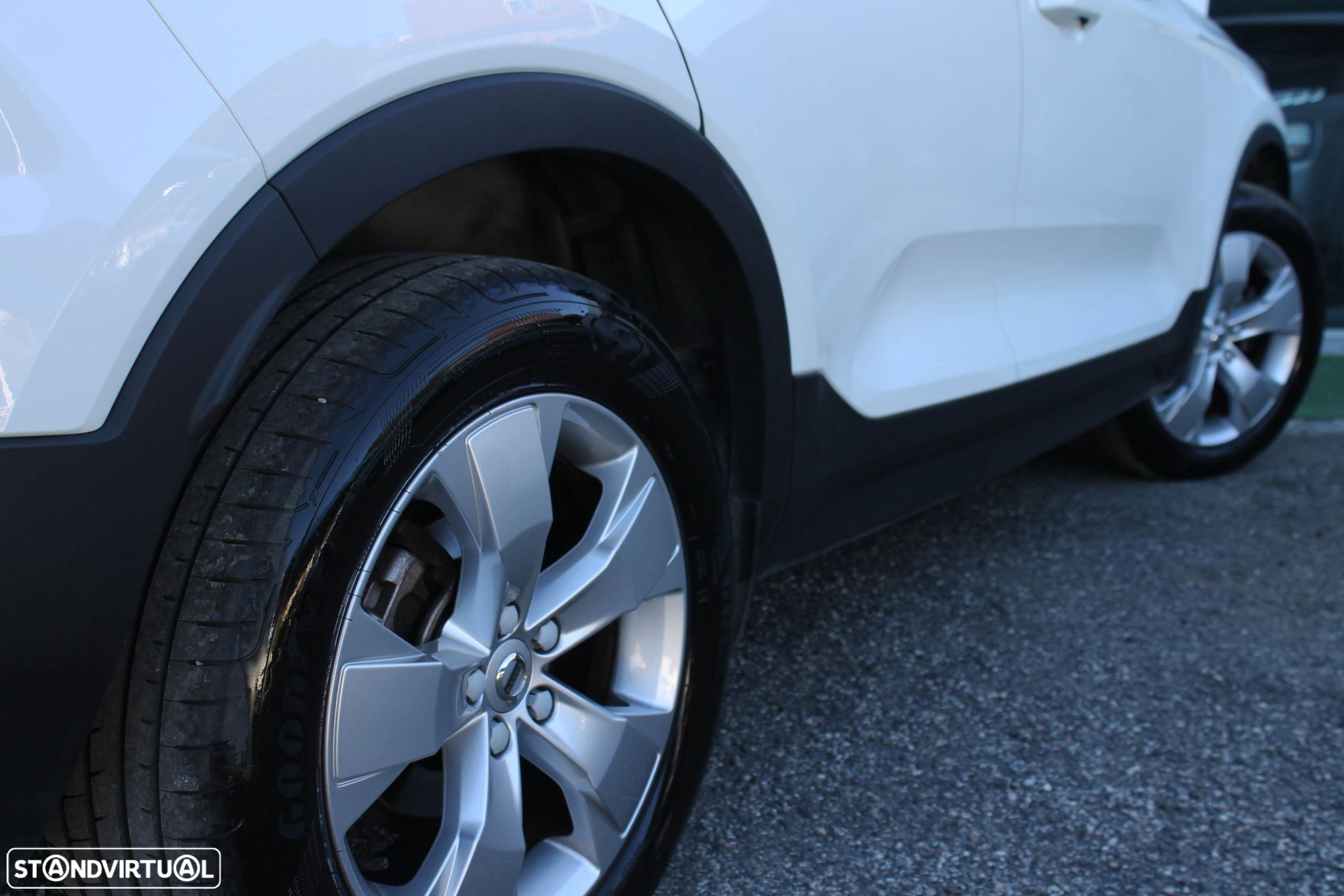 Volvo XC 40 1.5 T2 Momentum Core - 30
