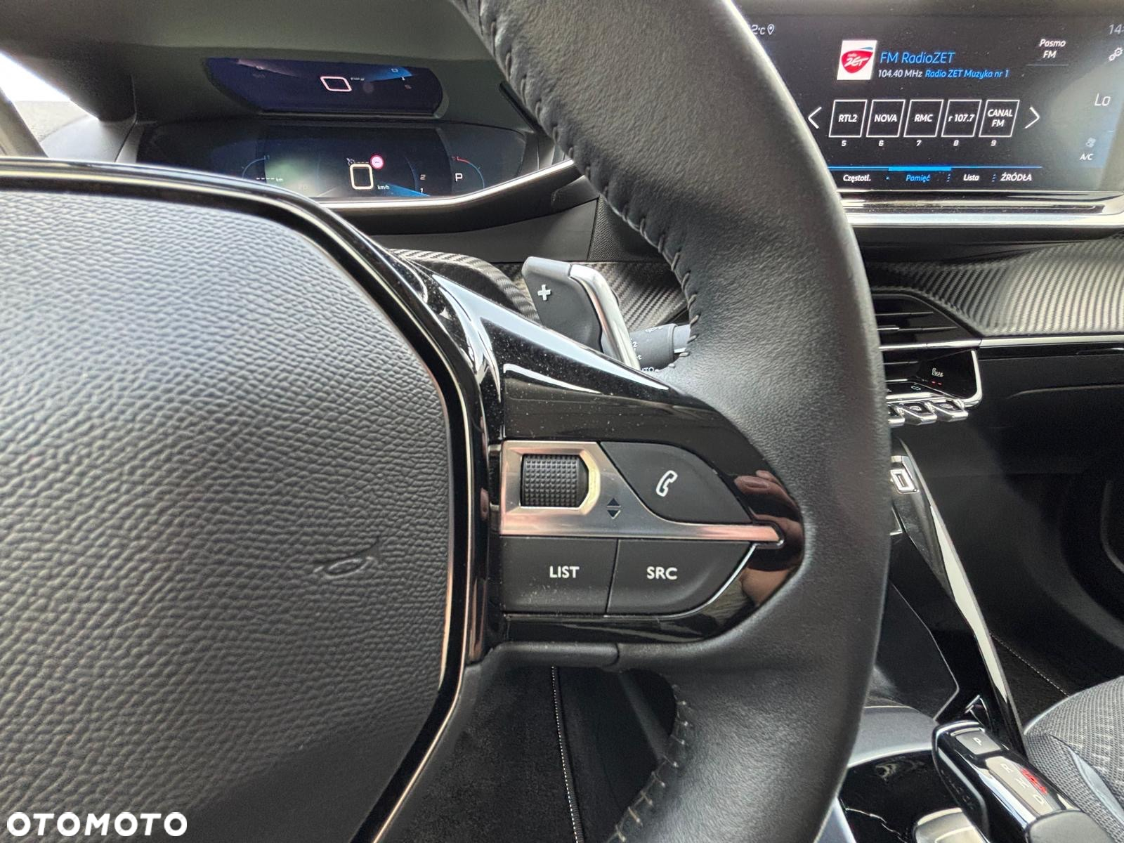 Peugeot 2008 1.5 BlueHDi GT Pack S&S EAT8 - 30