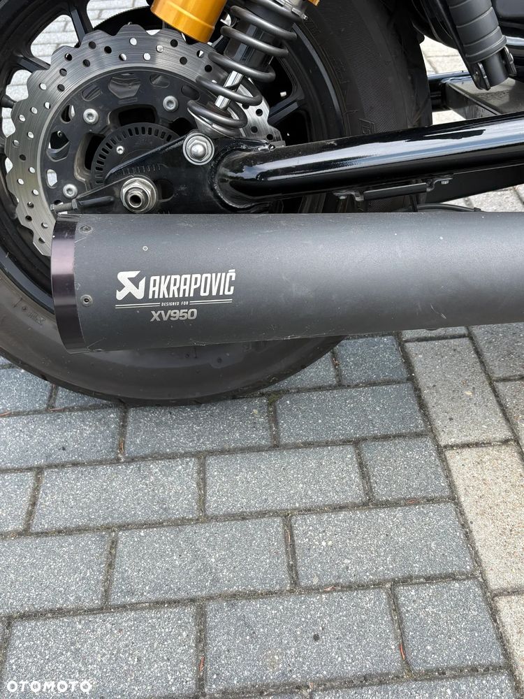 Yamaha XVS - 12