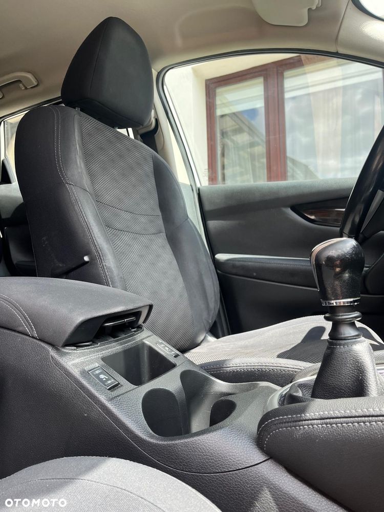 Nissan Qashqai 1.6 DIG-T Acenta - 6