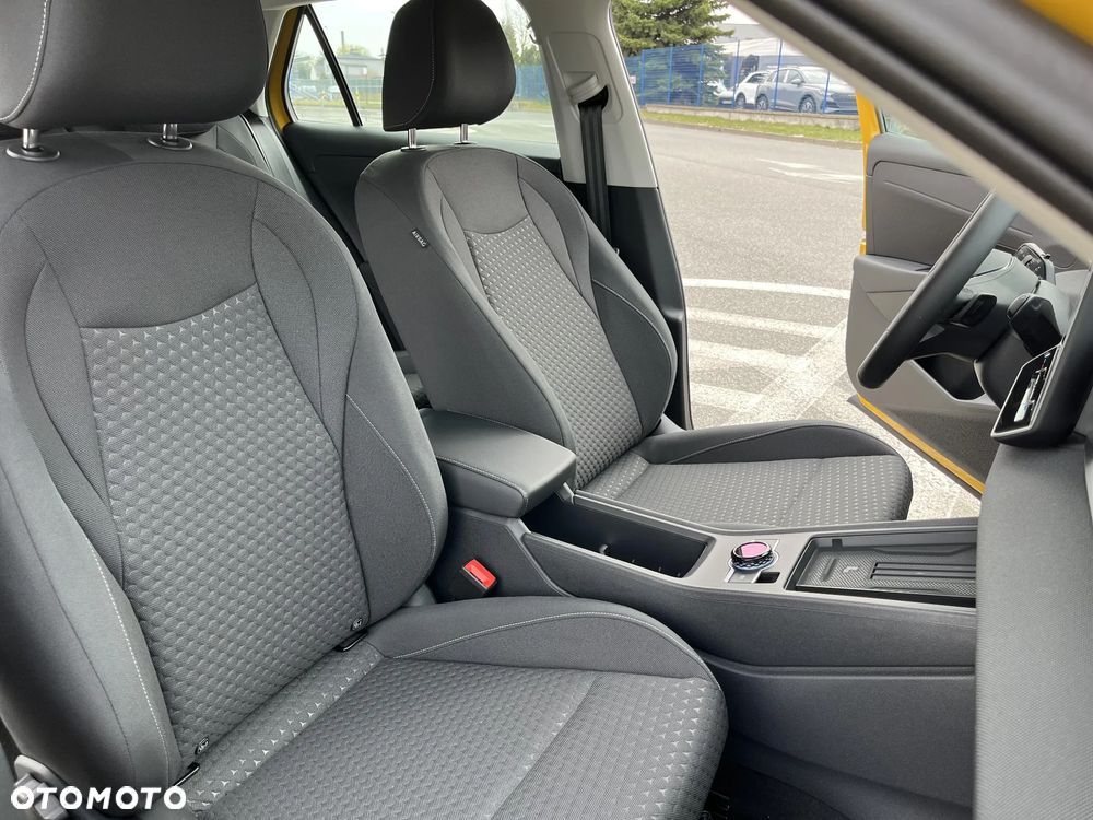 Volkswagen T-Roc 1.5 eTSI Trend DSG - 22