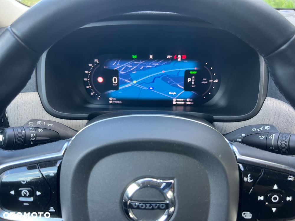 Volvo V90 T8 AWD Plug-In Hybrid Ultimate Dark - 27