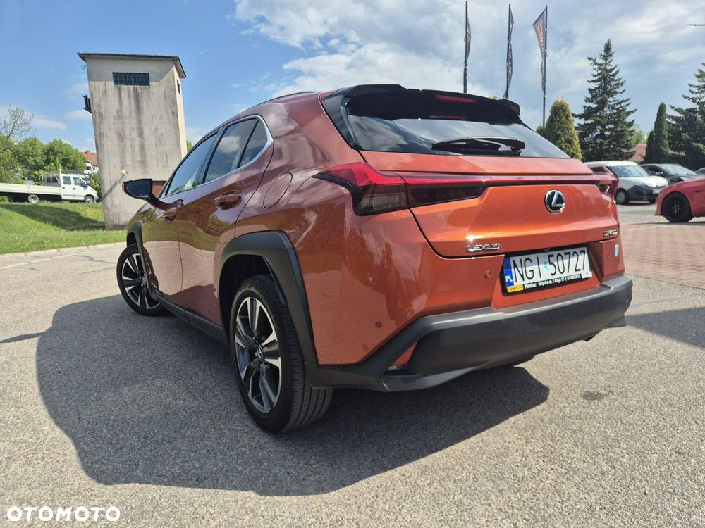 Lexus UX 200 GPF Business 2WD - 8