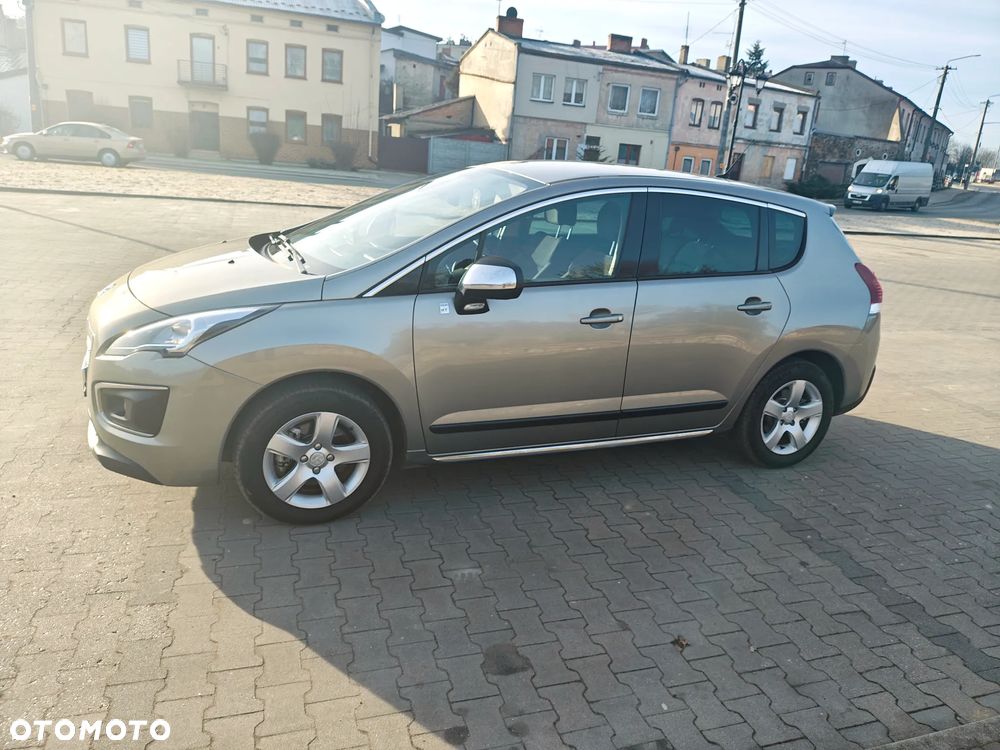 Peugeot 3008 2.0 HDi HYbrid4 - 4
