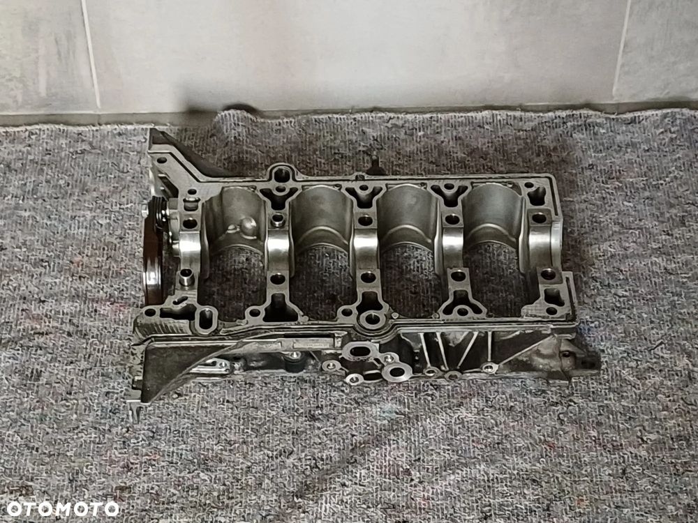 NR 615 Kartel podstawa miski olejowej lub wału Opel Astra K 55569916GC - 2