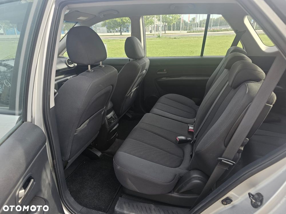 Kia Carens 2.0 CRDi Freedom 7os - 13