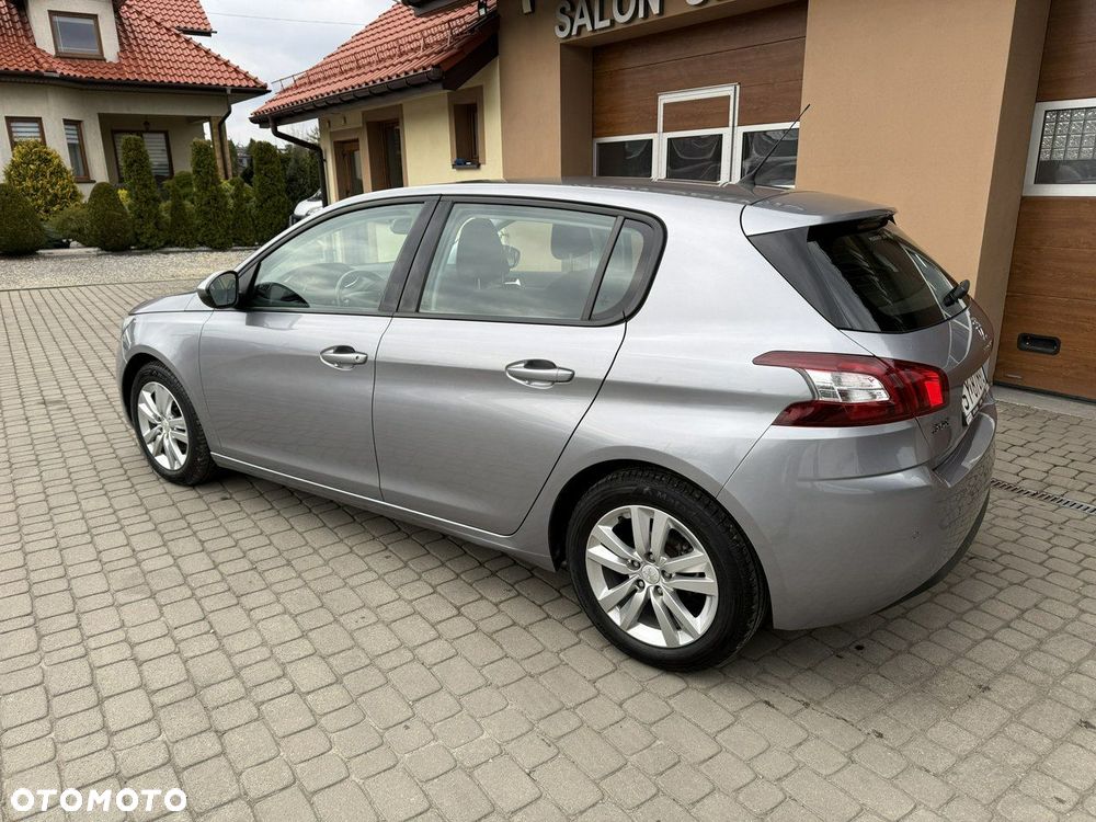 Peugeot 308 - 10