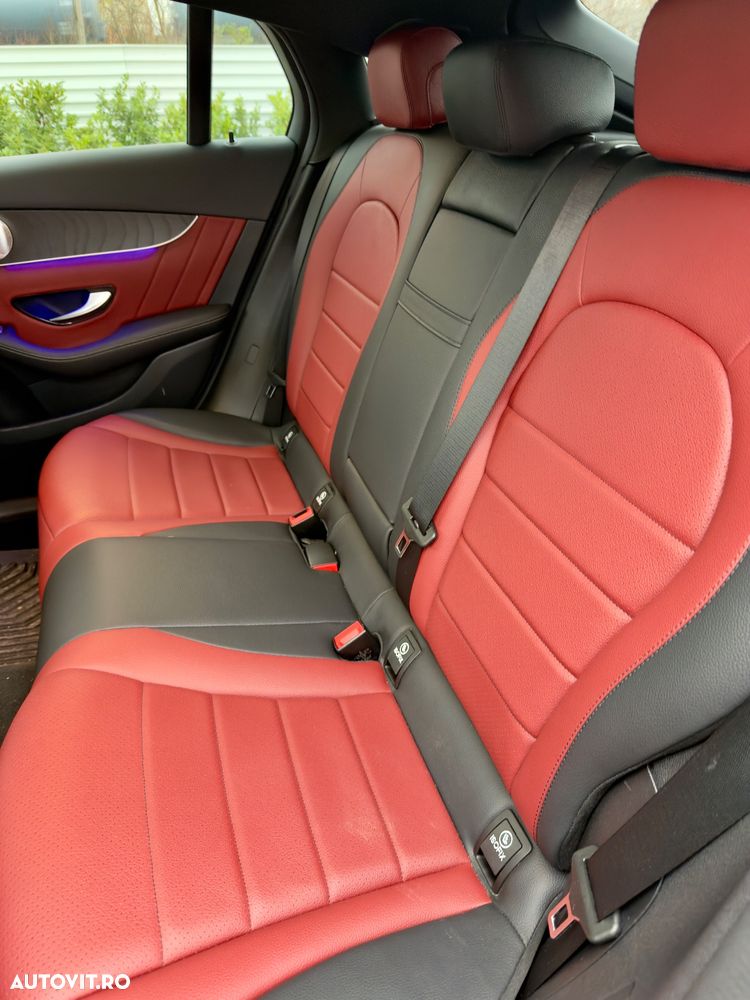 Mercedes-Benz GLC Coupe 300 4MATIC - 12