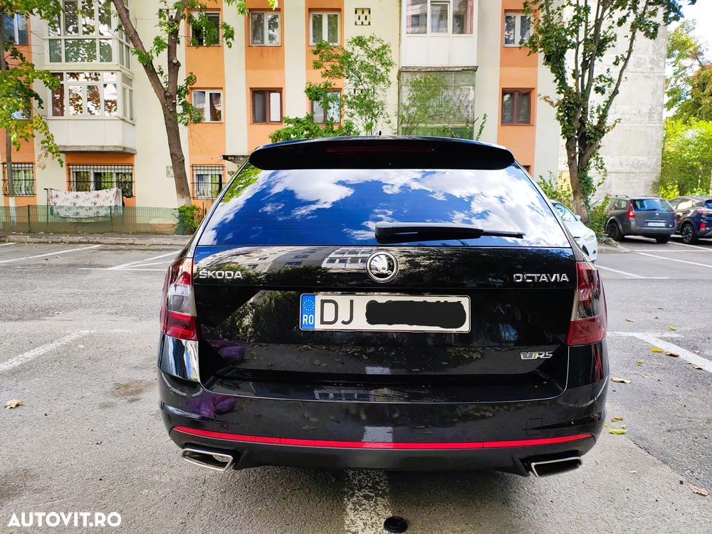 Skoda Octavia 2.0 TDI RS - 8