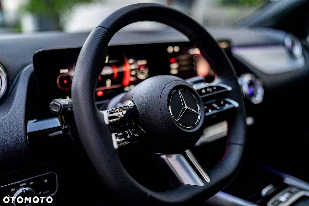 Mercedes-Benz GLA 200 mHEV AMG Line 7G-DCT - 23