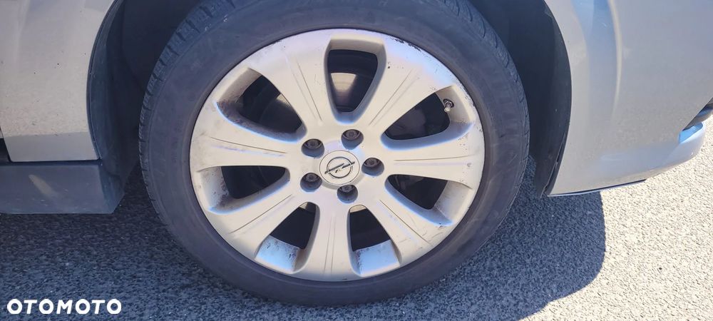 Opel Vectra 1.9 CDTI Cosmo - 29