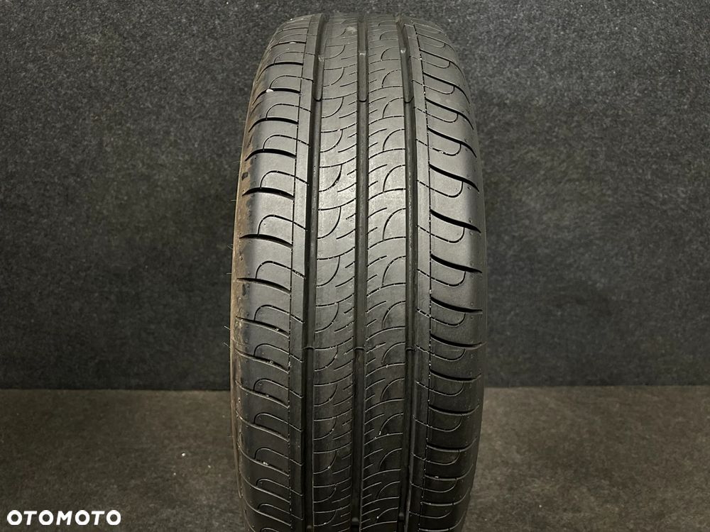 Goodyear EfficientGrip Cargo 195/65/16C 100/98H 1szt. Demo! - 1