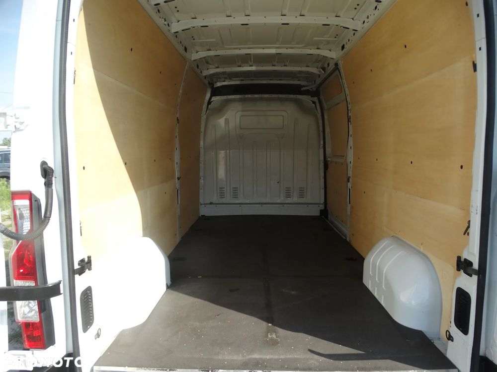 Renault Master - 15