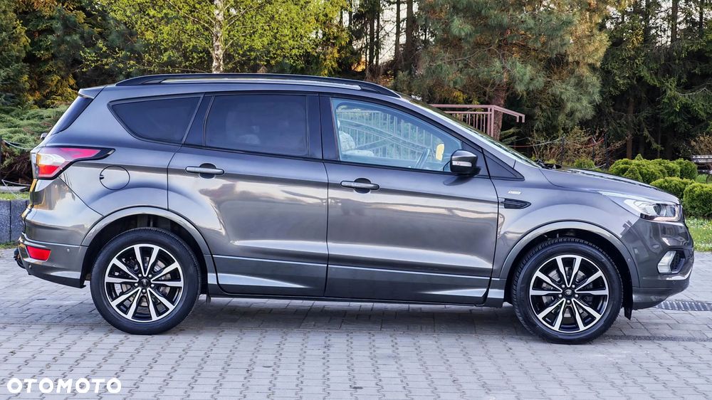 Ford Kuga 2.0 TDCi 4x2 ST-Line - 6