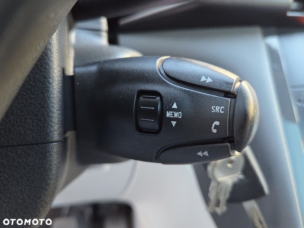 Peugeot 3008 2.0 HDi Premium+ - 25