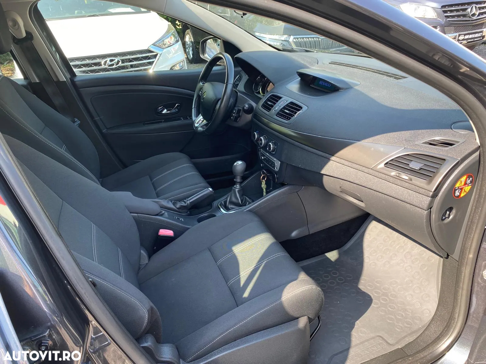 Renault Megane 1.5 dCi Dynamique - 5