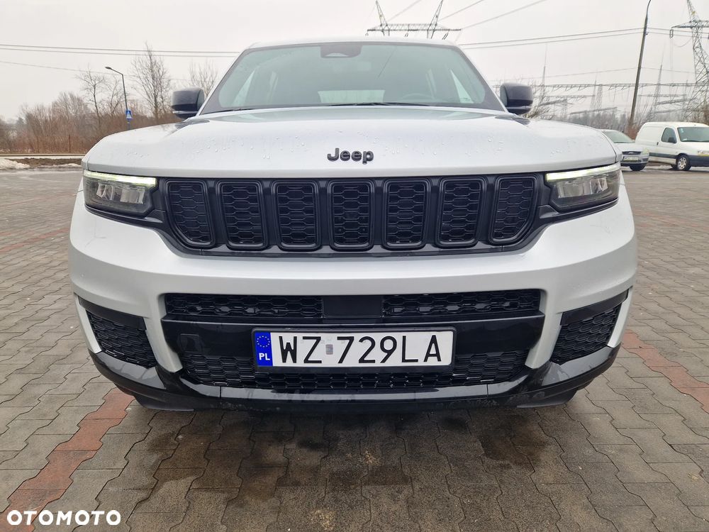 Jeep Grand Cherokee - 9