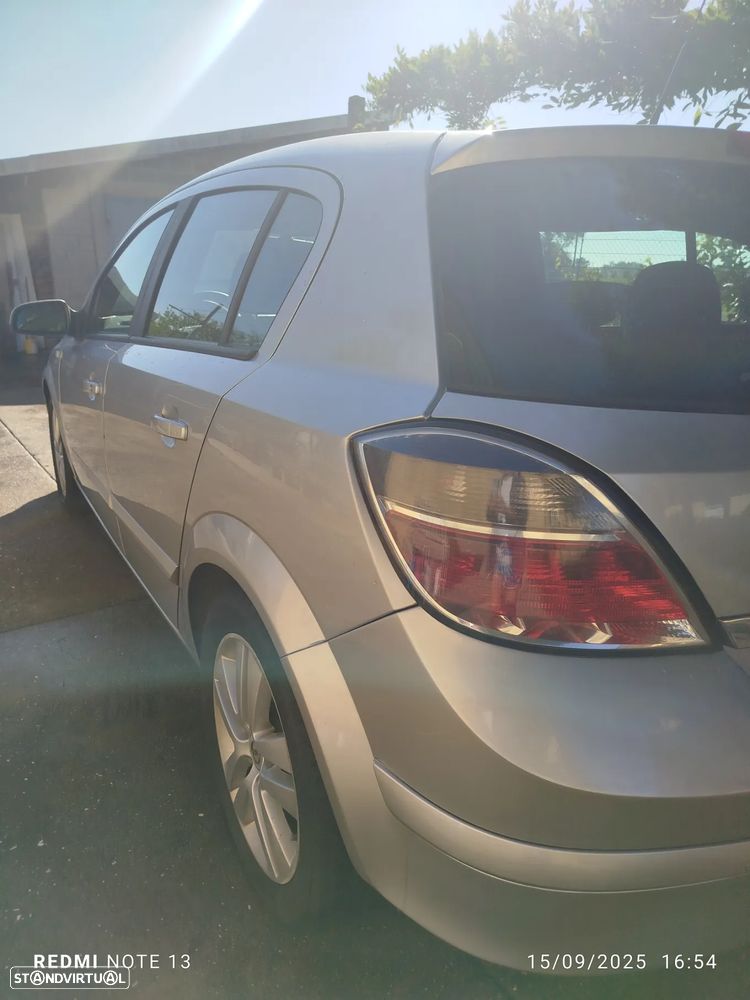 Opel Astra 1.3 CDTI Cosmo - 6