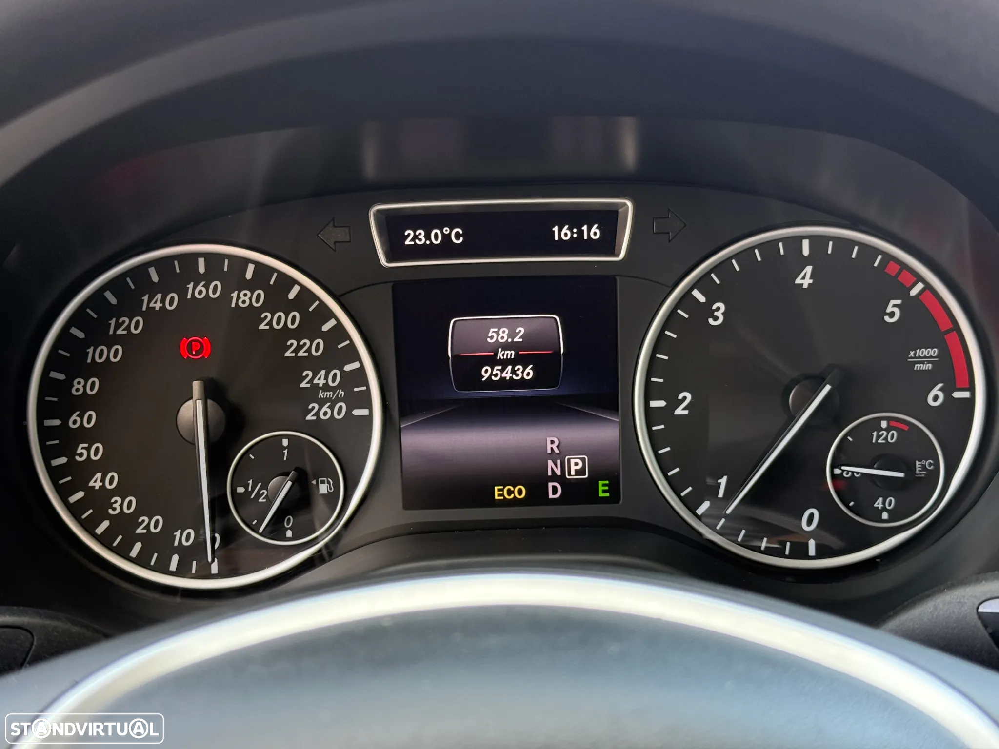 Mercedes-Benz A 180 CDi BlueEfficiency Aut. - 16