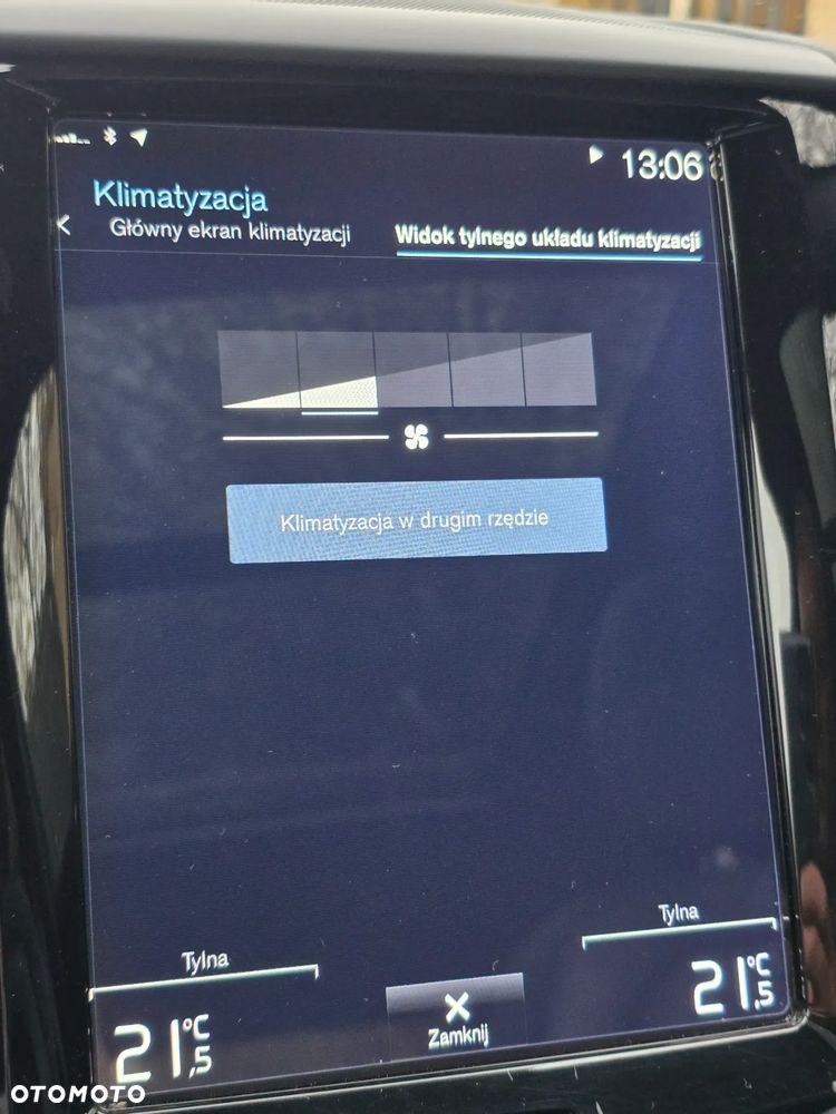 Volvo XC 60 T5 AWD R-Design - 28