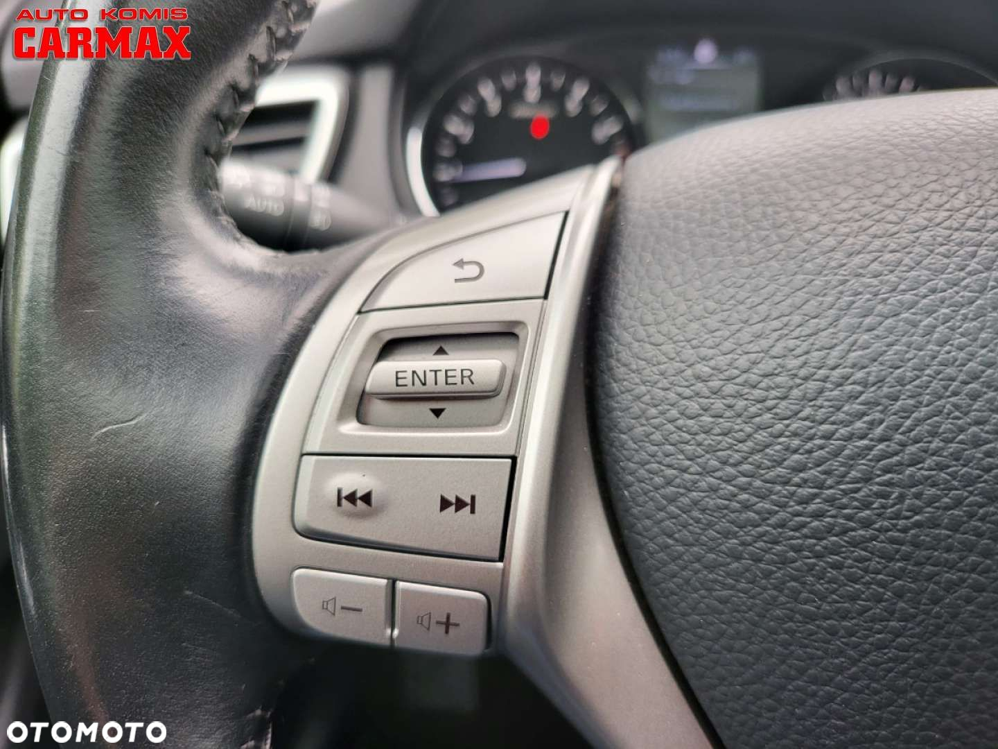 Nissan Qashqai - 14