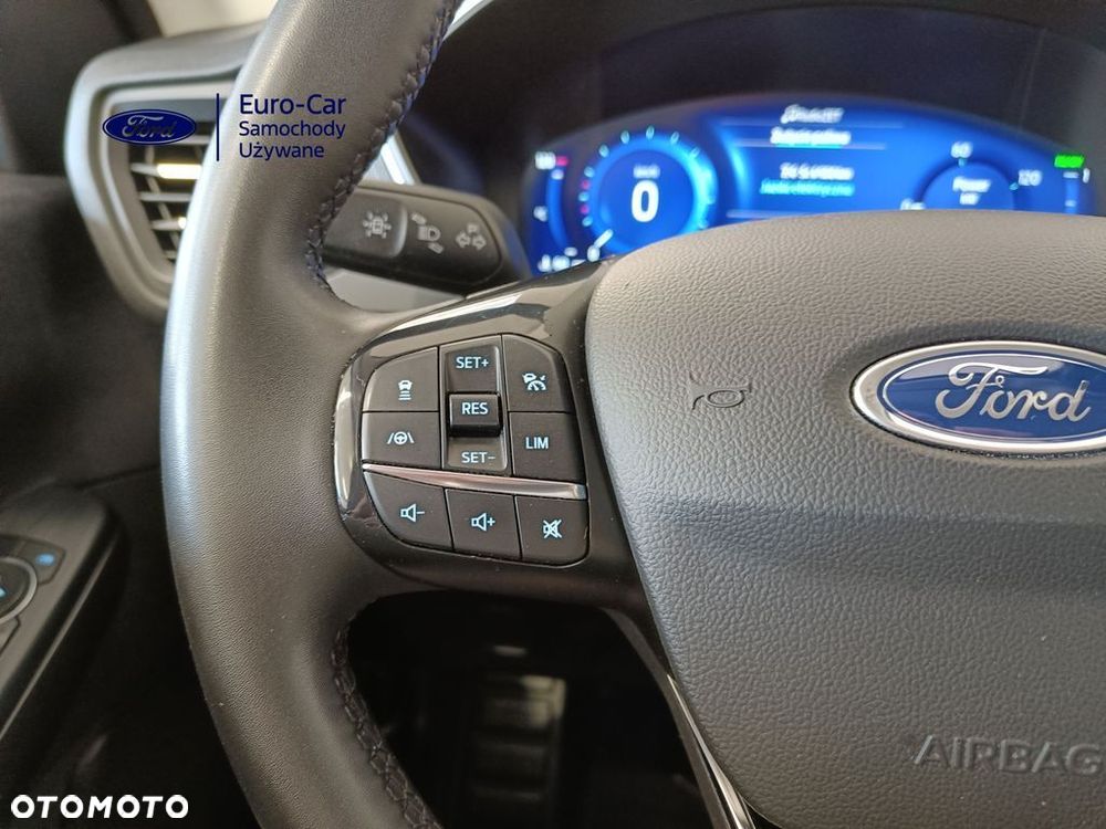 Ford Kuga - 19