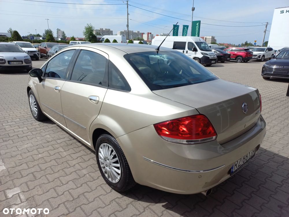 Fiat Linea 1.4 T-Jet 16V Emotion - 6