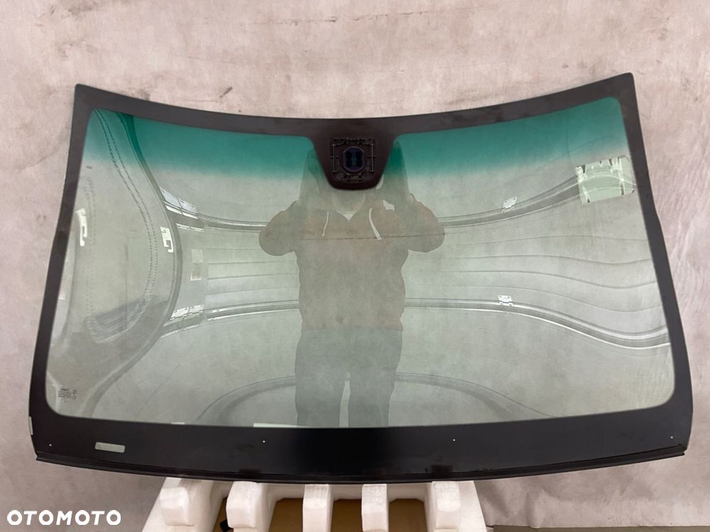 szyba czołowa nowa mercedes c-class w204 coupe sensor 2009-2014 - 4