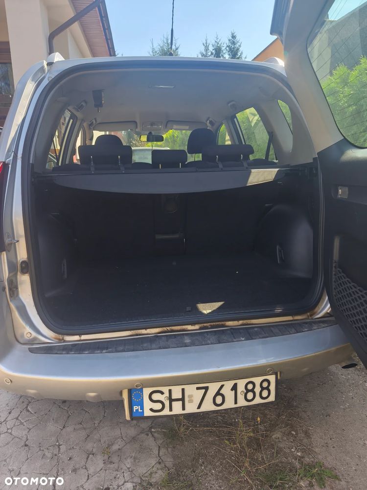Toyota RAV4 2.2 D-4D Sol - 8