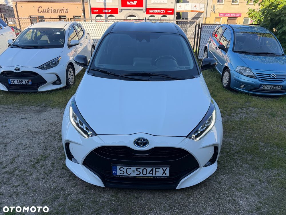 Toyota Yaris Hybrid 1.5 Premiere Edition - 12