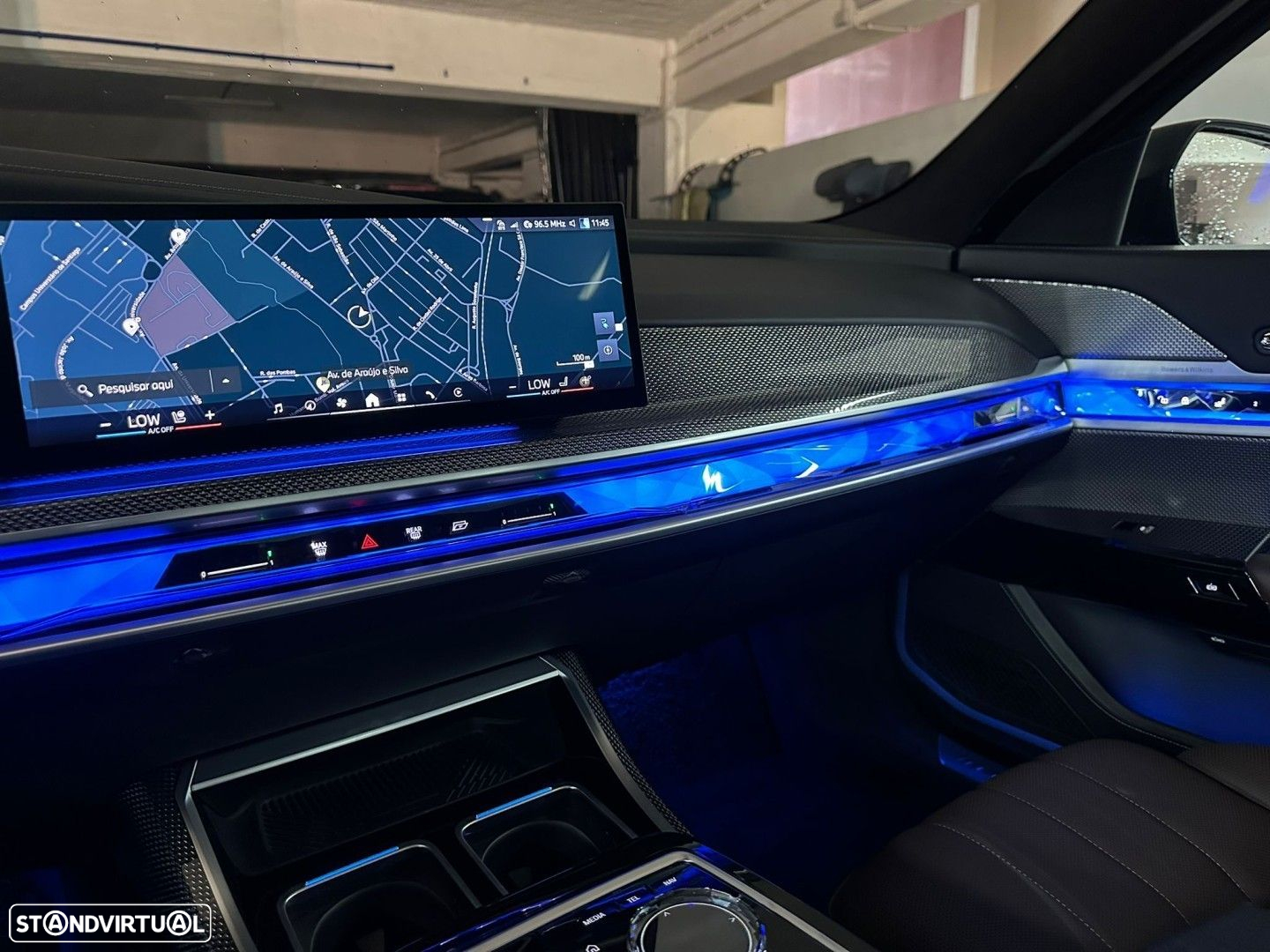 BMW i7 xDrive60 Pack Desportivo M - 7