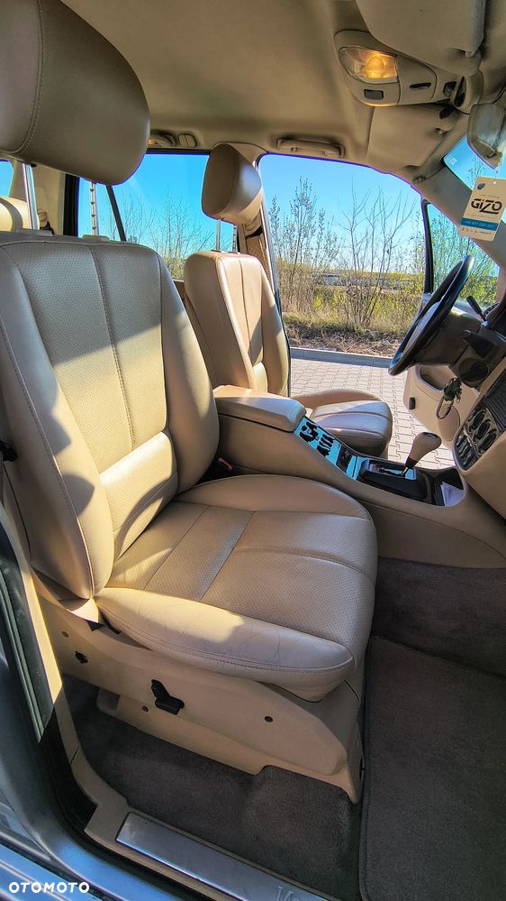 Mercedes-Benz ML - 10