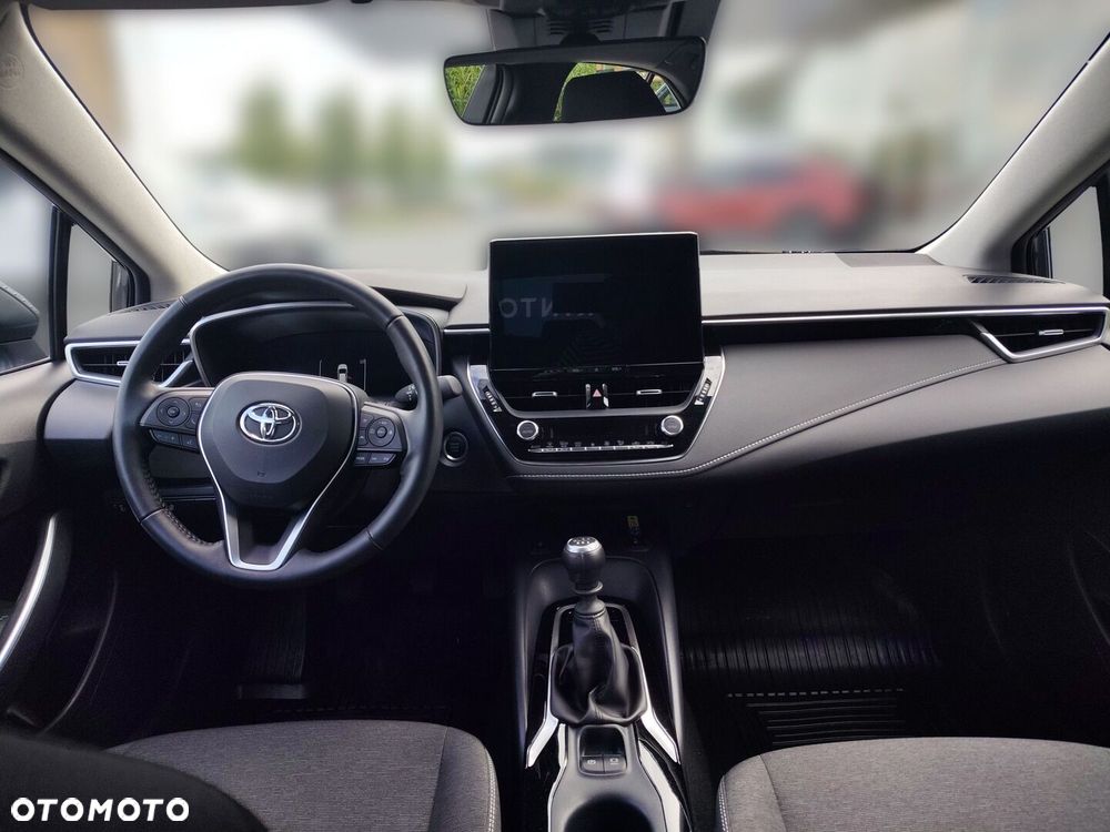 Toyota Corolla 1.5 Comfort - 11
