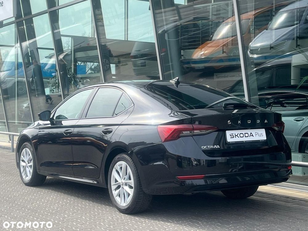 Skoda Octavia 1.5 TSI ACT Ambition - 11