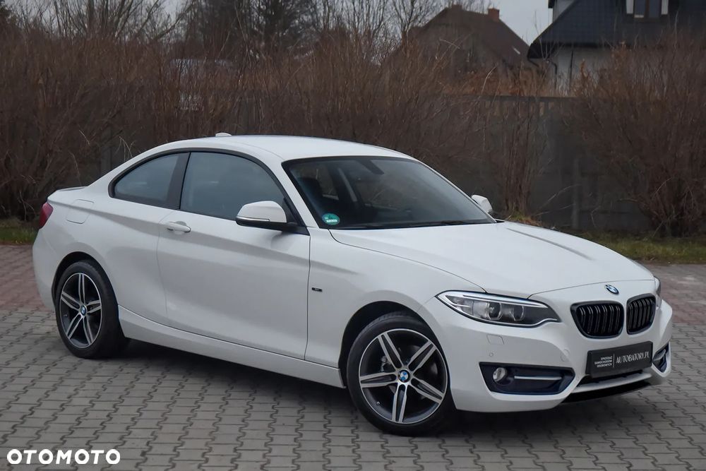 BMW Seria 2 218d Sport Line - 12
