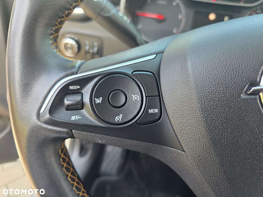 Opel Crossland X - 27