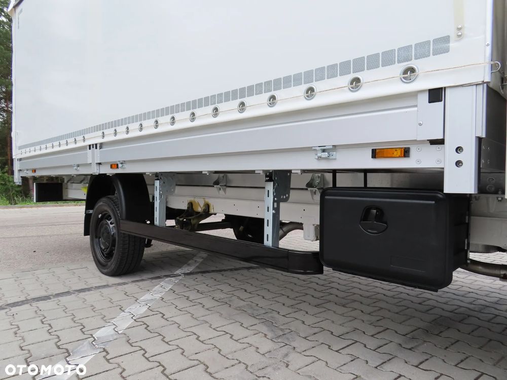 Volkswagen Crafter 35 BiTDI 2.0 177 KM AUTOMAT FIRANA x2 LEWA/PRAWA Skrzynia 5400 mm Długa 10.E.Palet 947 Kg Ładowność Rozstaw Osi 4490 mm FULL LED TEMPOMAT JEDYNY TAKI EGZEMPLARZ STAN NOWY GOTOWY DOSTEPNY POLECAM - 12