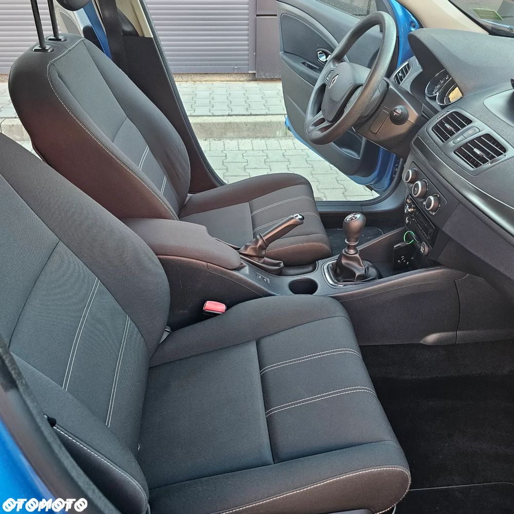Renault Megane 1.6 16V 110 Dynamique - 11