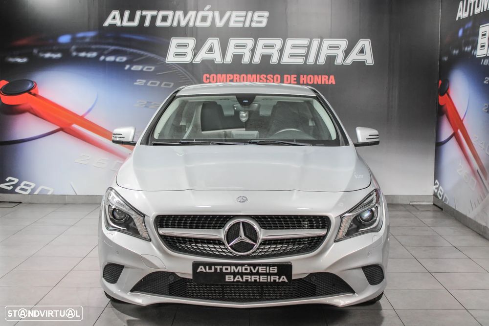 Mercedes-Benz CLA 180 CDI Urban - 21