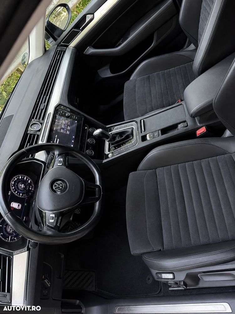 Volkswagen Passat 2.0 TDI SCR DSG Highline - 7