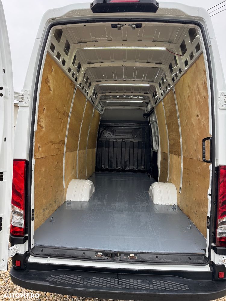 Iveco Daily axa dubla ( se conduce cu B ) - 16